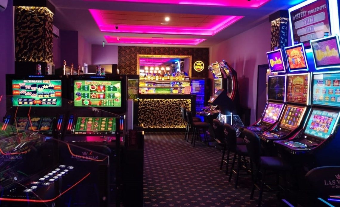 Sala de jocuri las vegas games codlea muntisor 1.jpg