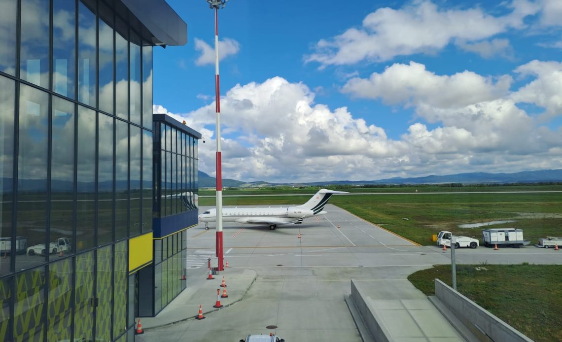 Aeroport aniversare 2.jpeg