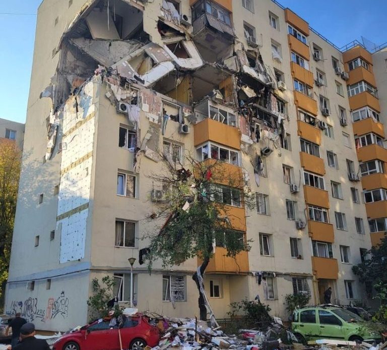 Explozie bucuresti 17 oct 768x1024.jpg