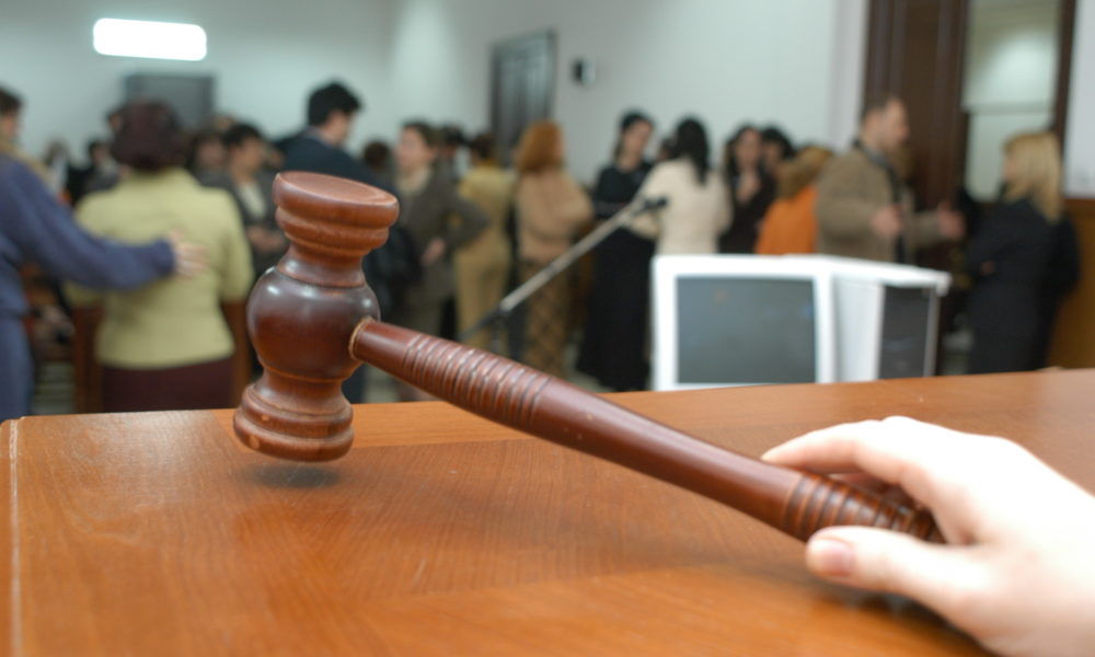 Ciocan justitie 1000x600